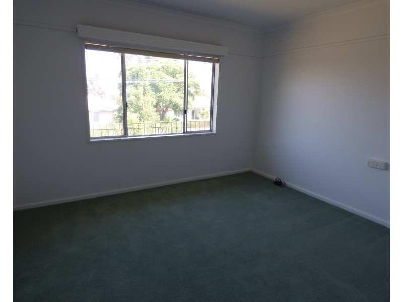 65 MacArthur Street, Griffith NSW 2680