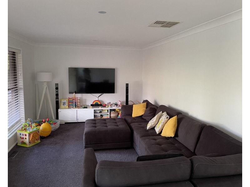 3 Johnson Place, Griffith NSW 2680