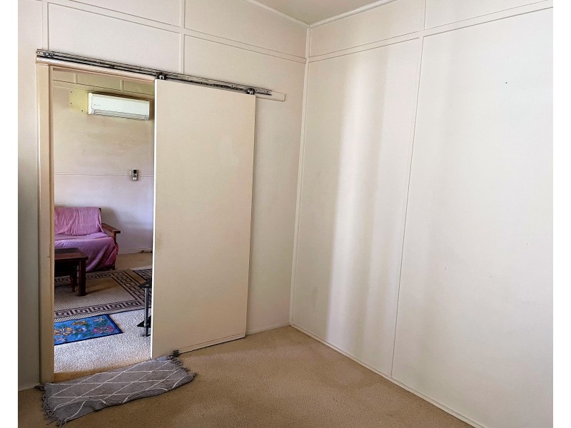 42 Mirrool Avenue, Yenda NSW 2681