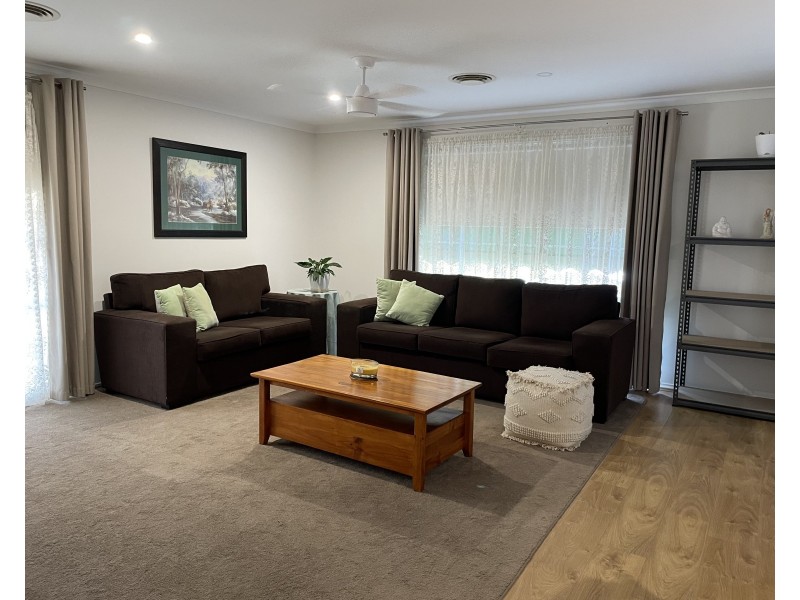 1/7 Meakin Street, Griffith NSW 2680