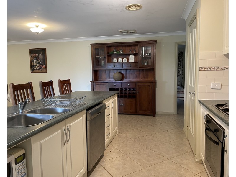 5 Barwidgee Boulevard, Darlington Point NSW 2706