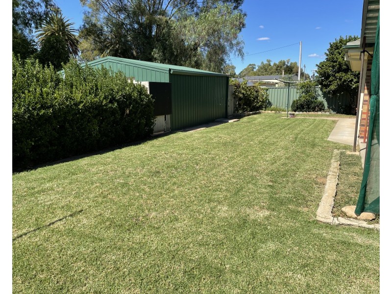 5 Barwidgee Boulevard, Darlington Point NSW 2706