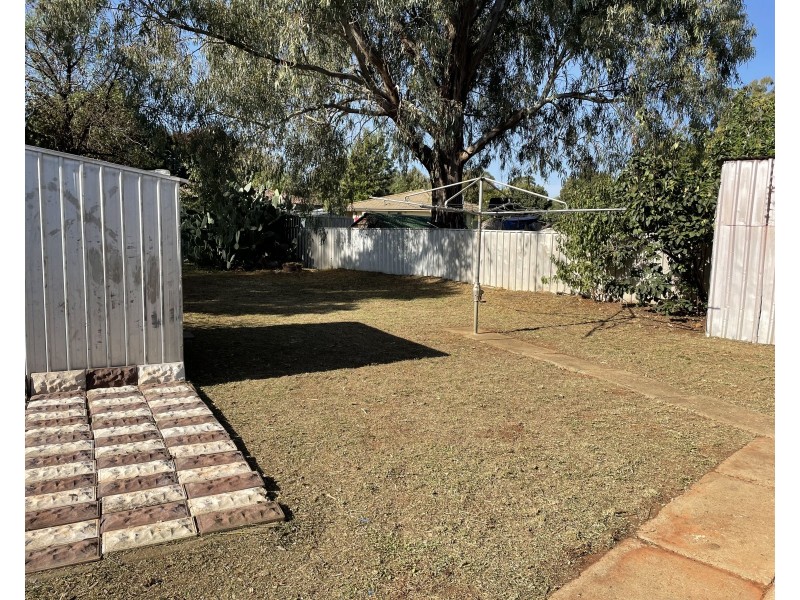 40 Heath Crescent, Griffith NSW 2680
