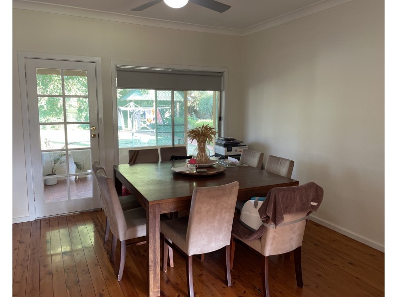 28 Poole Street, Griffith NSW 2680