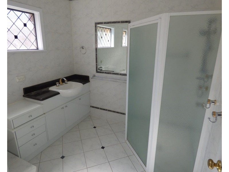 28 Poole Street, Griffith NSW 2680