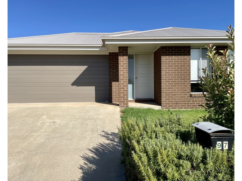 97 Citrus Road, Griffith NSW 2680