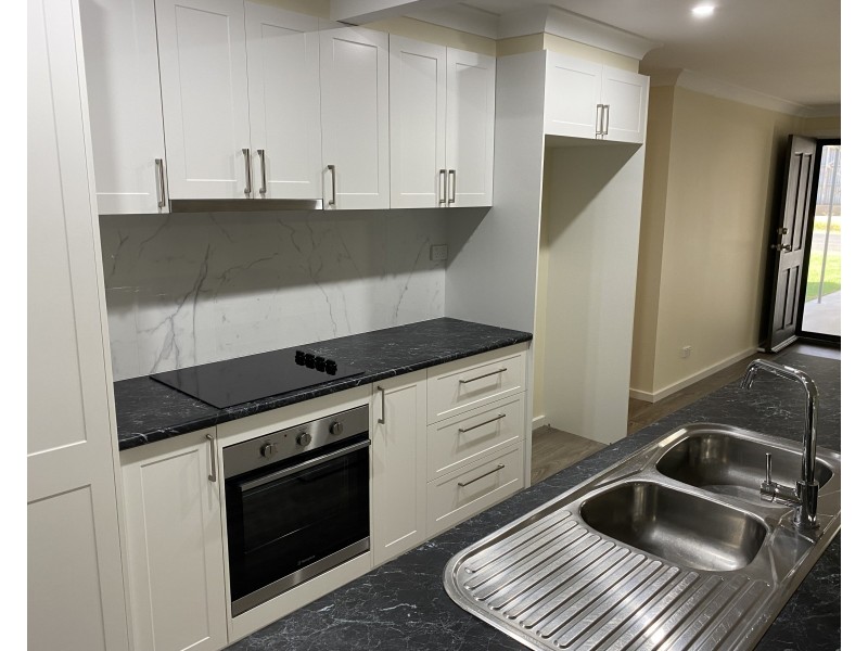 23 Railway Parade, Yenda NSW 2681