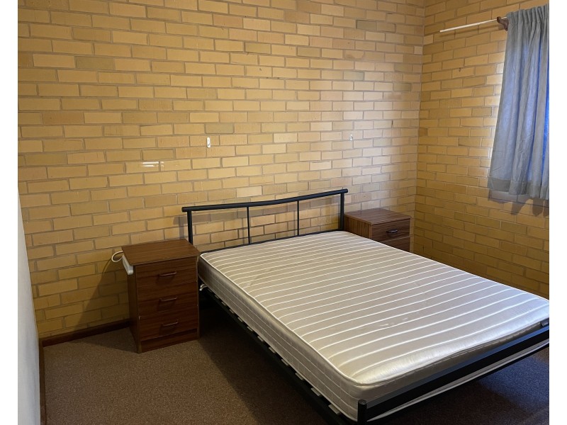 3/110 Benerembah Street, Griffith NSW 2680