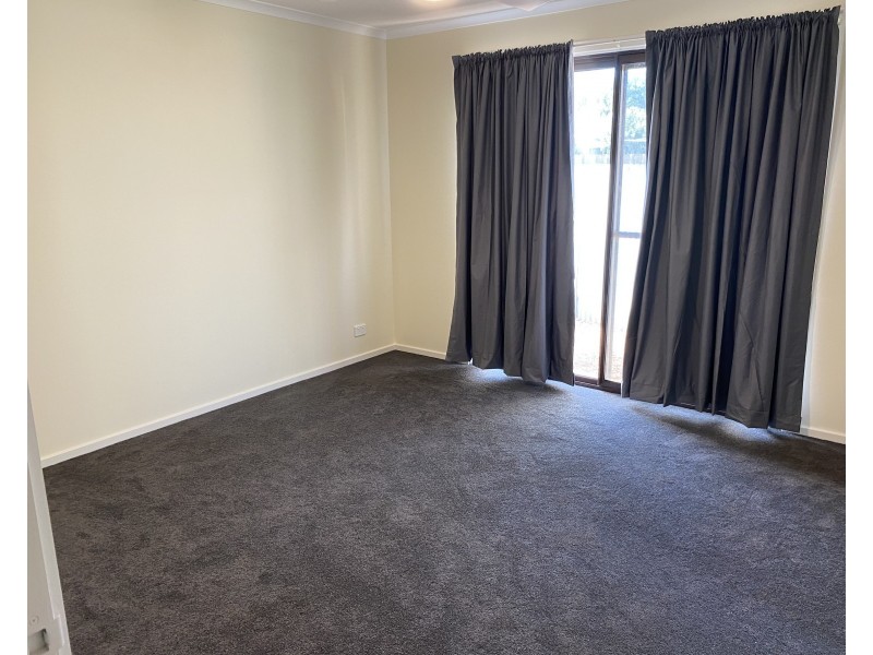 23 Railway Parade, Yenda NSW 2681