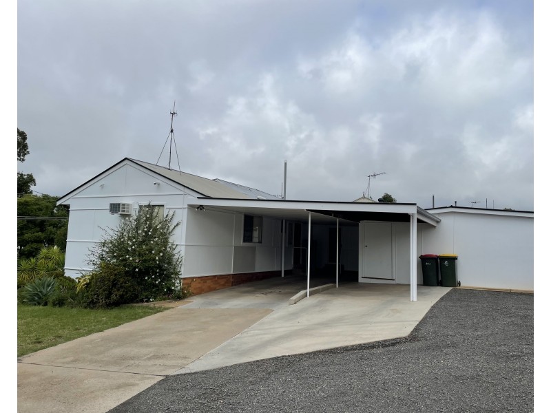 65 MacArthur Street, Griffith NSW 2680