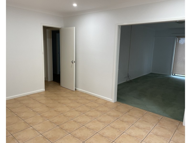 65 MacArthur Street, Griffith NSW 2680