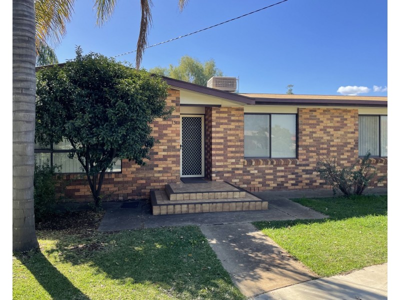 15 Henry Street, Yenda NSW 2681
