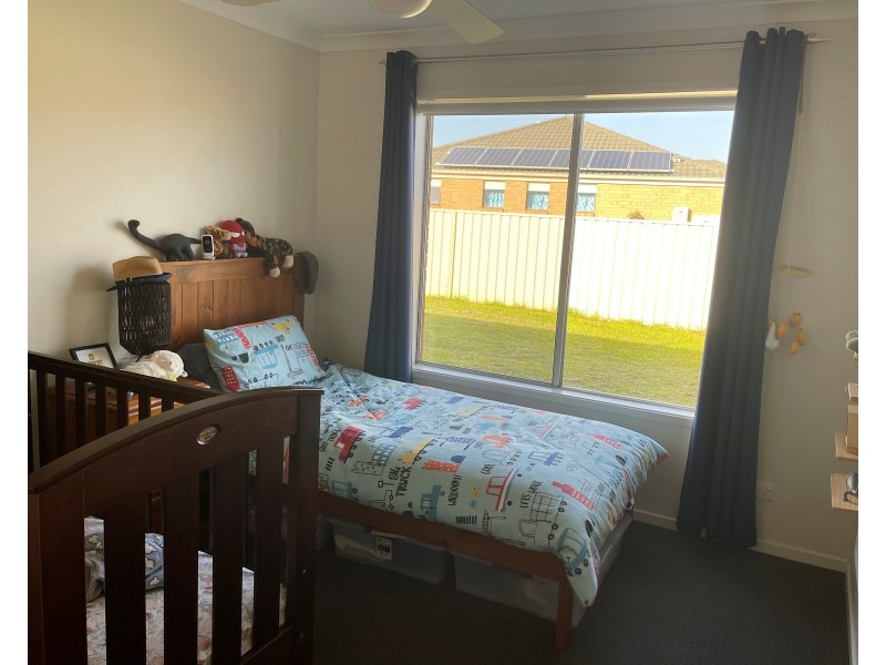 7 Howlong Crescent, Griffith NSW 2680
