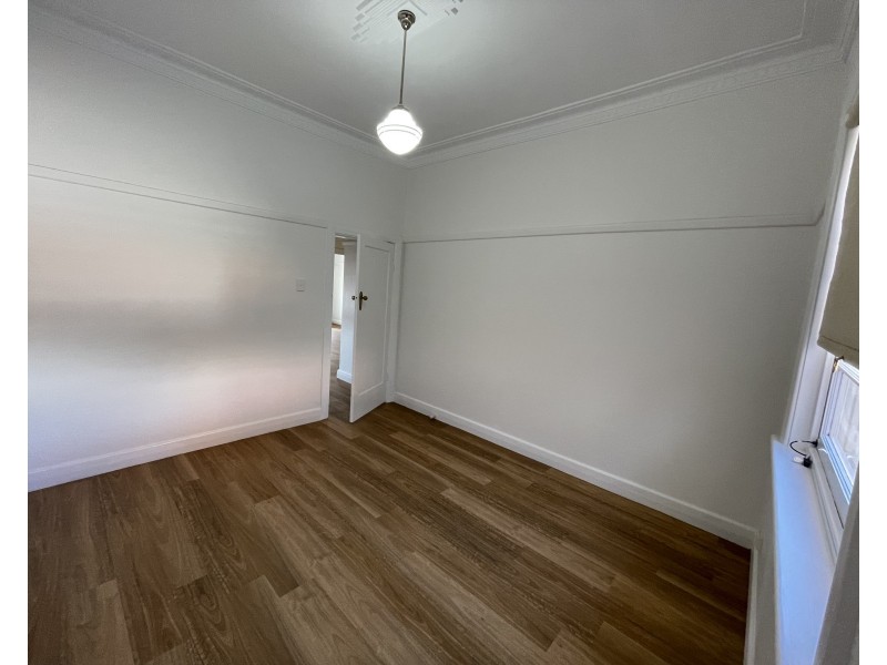 4/10 Olympic Street, Griffith NSW 2680