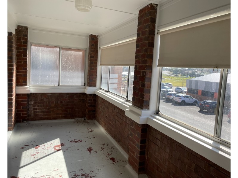 4/10 Olympic Street, Griffith NSW 2680