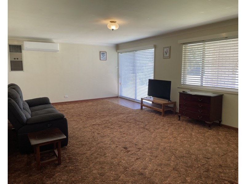 30 McAlister Street, Darlington Point NSW 2706