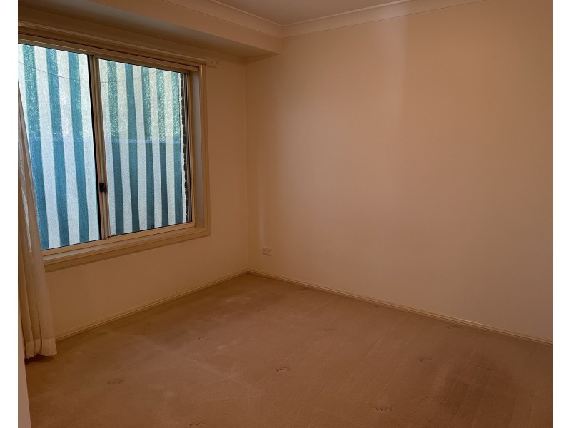 17 Robrick Close, Griffith NSW 2680