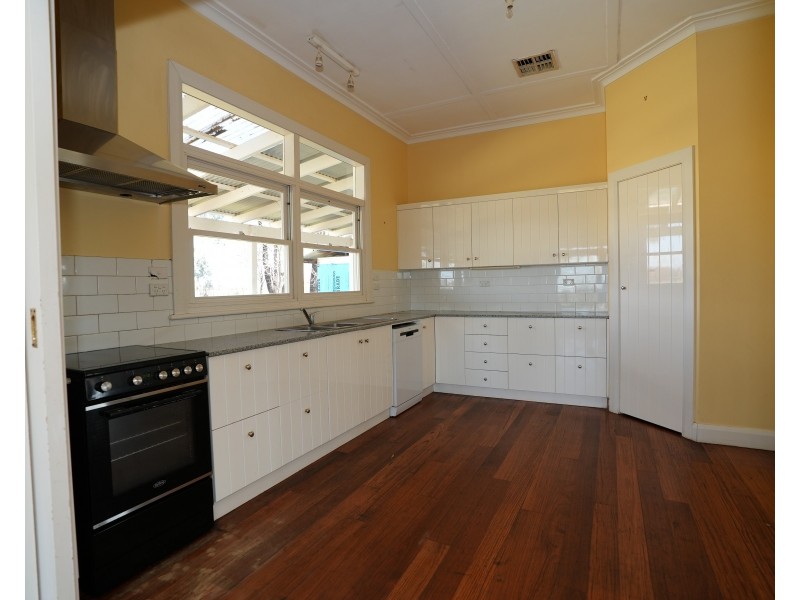 101 Pratt Road, Yenda NSW 2681