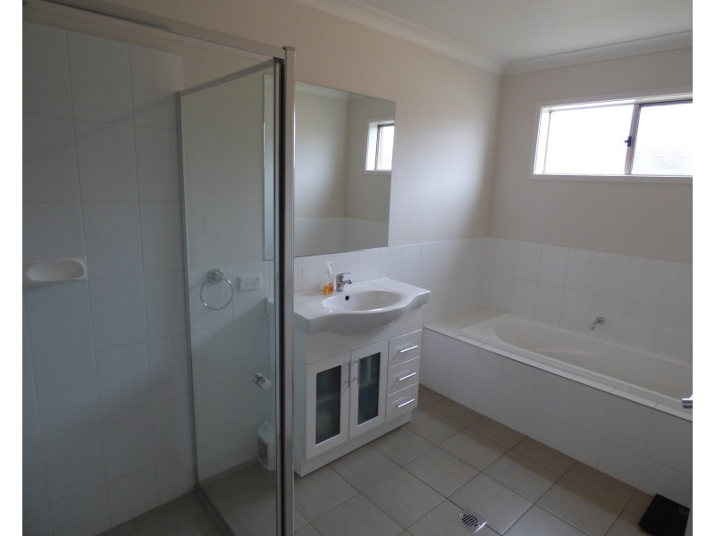 50 Madden Drive, Griffith NSW 2680