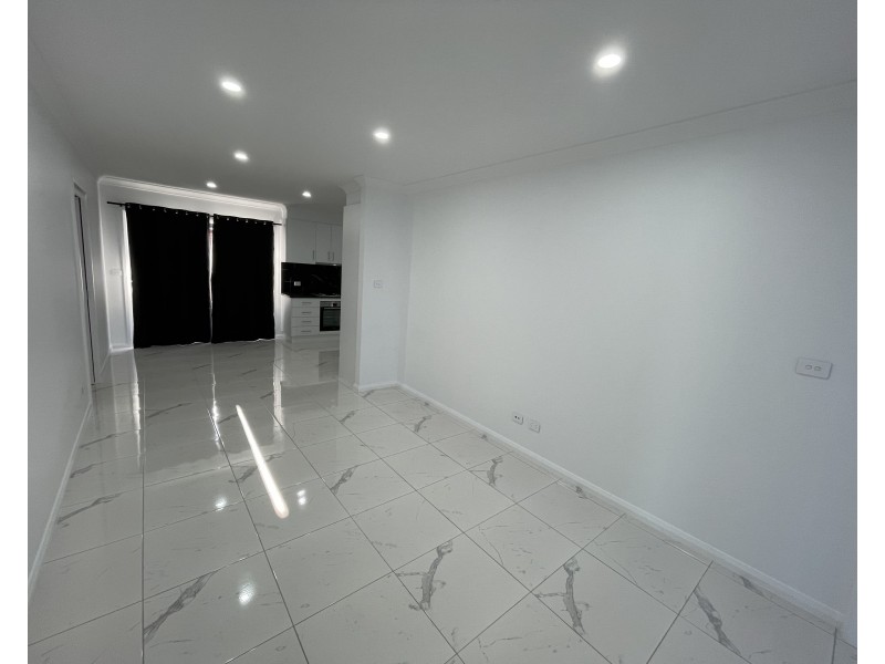 3/4 Capello Close, Griffith NSW 2680