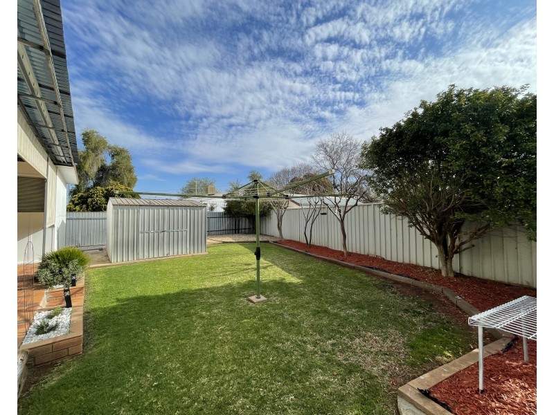 2 Park Street, Griffith NSW 2680