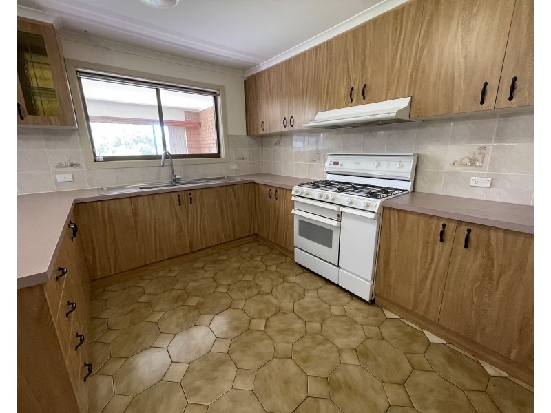 13 Elder Road, Griffith NSW 2680
