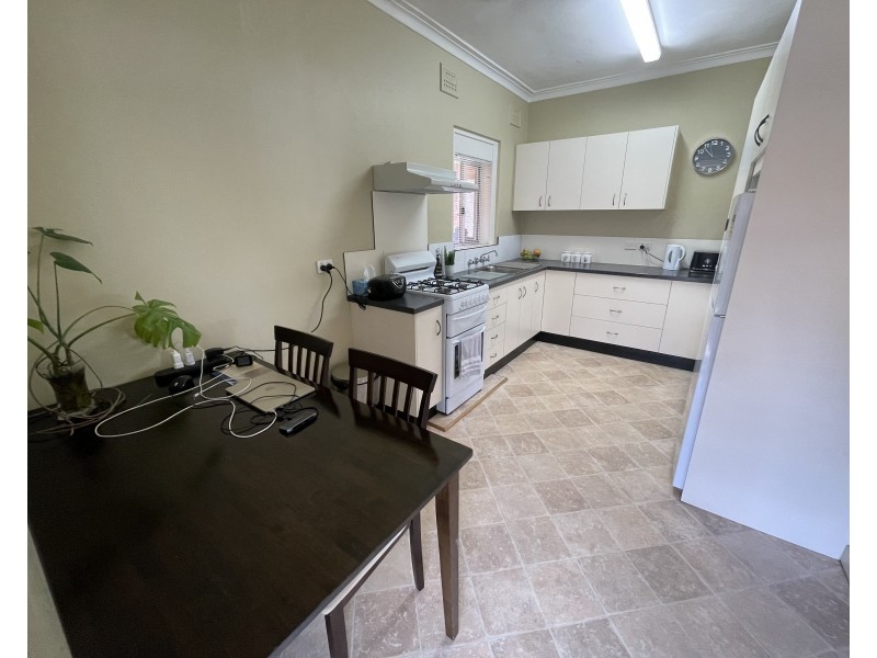 10 Goondooloo Street, Griffith NSW 2680