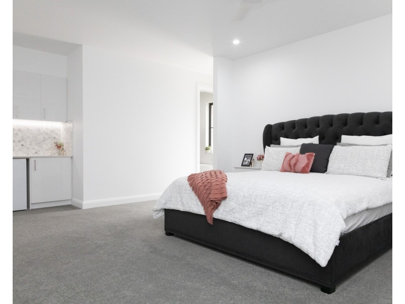 198 Merrigal Street, Griffith NSW 2680