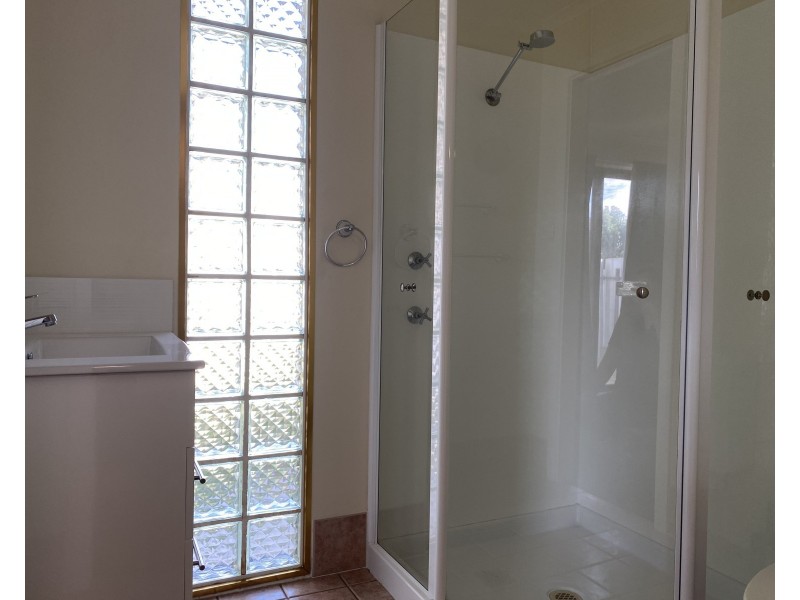 23 Railway Parade, Yenda NSW 2681