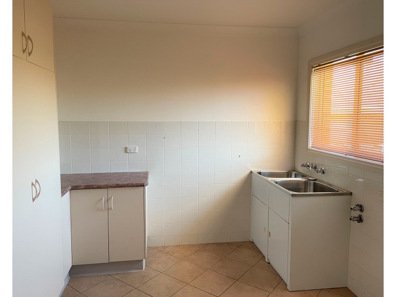 14 Nicholls Street, Griffith NSW 2680