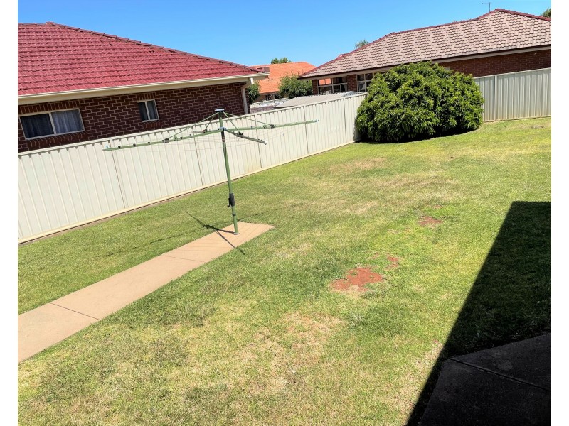 14 Nicholls Street, Griffith NSW 2680