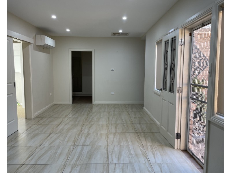 24 Blumer Avenue, Griffith NSW 2680