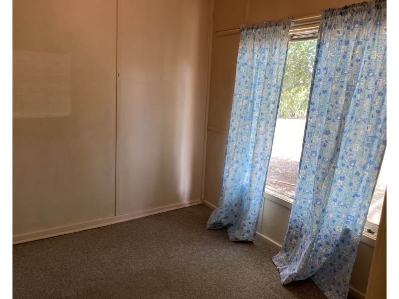 4/15 South Avenue, Yenda NSW 2681