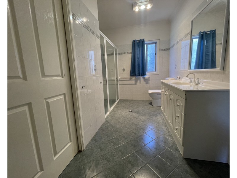 48 Benerembah Street, Griffith NSW 2680