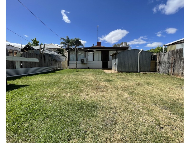 48 Benerembah Street, Griffith NSW 2680