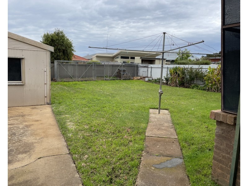 57 Langley Crescent, Griffith NSW 2680