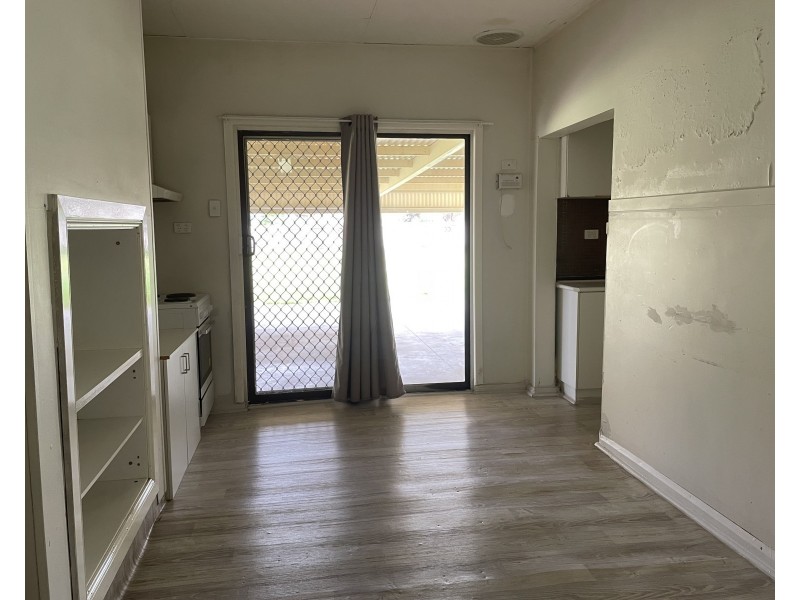 76 Henry Street, Yenda NSW 2681
