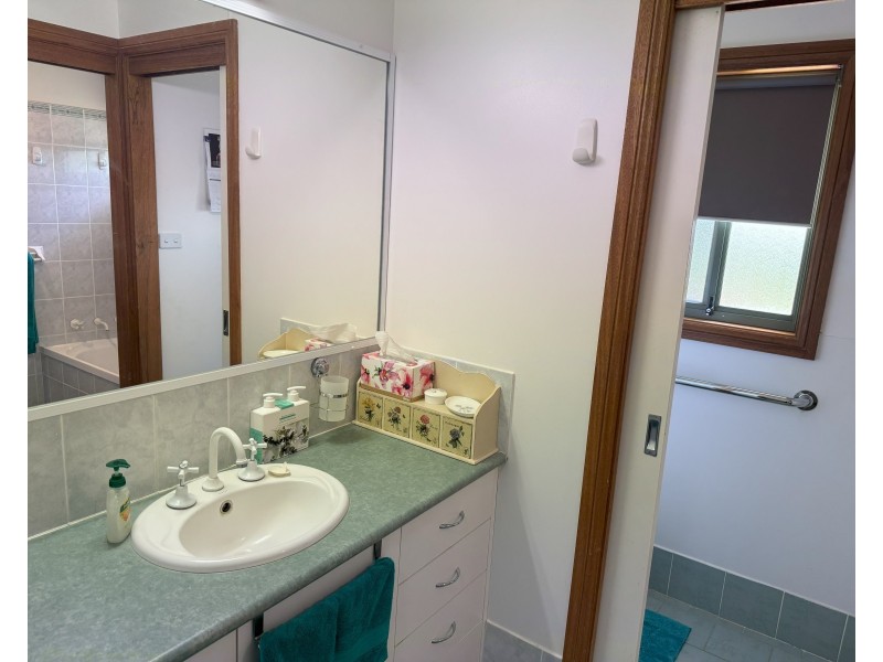 26 Barwidgee Boulevard, Darlington Point NSW 2706