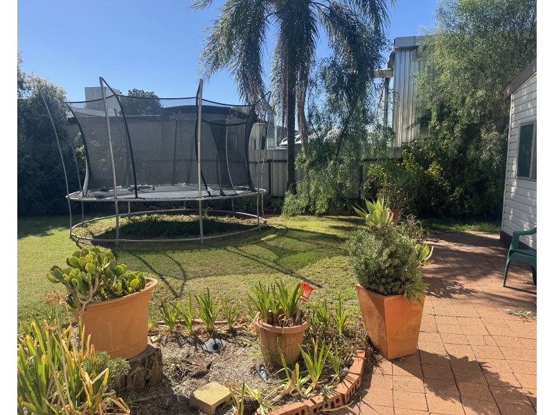 23 Sangster Crescent, Hanwood NSW 2680