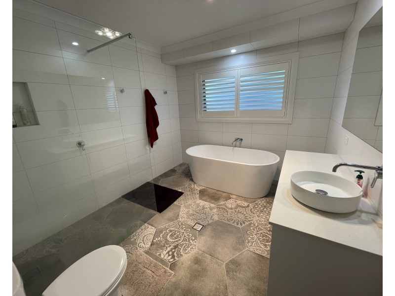 65 Gillmartin Drive, Griffith NSW 2680