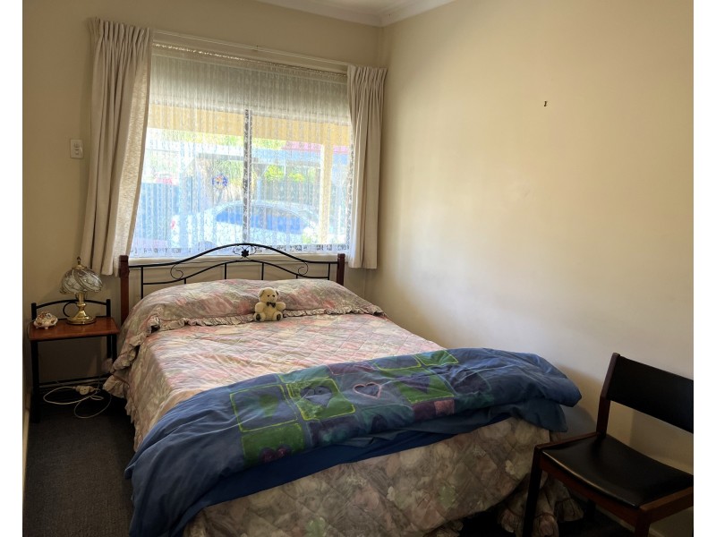 2 Young Street, Beelbangera NSW 2680