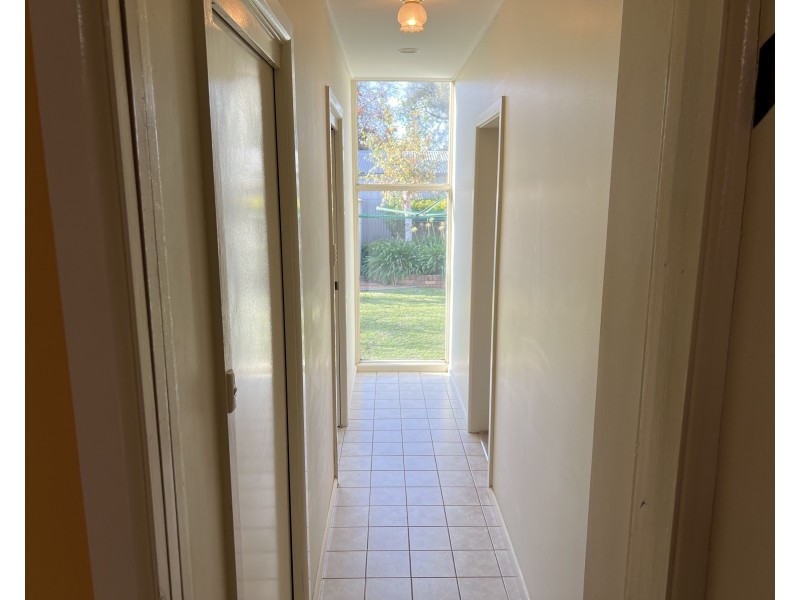 2 Young Street, Beelbangera NSW 2680
