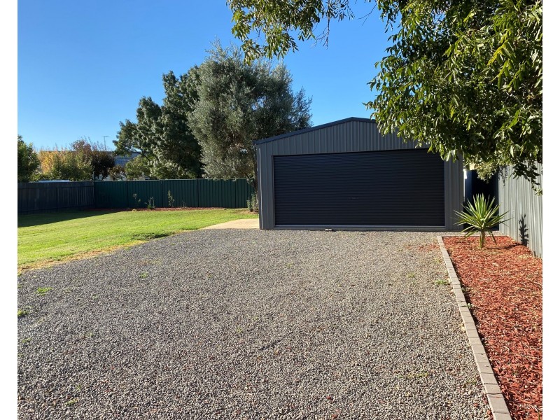 25 Henry Street, Yenda NSW 2681