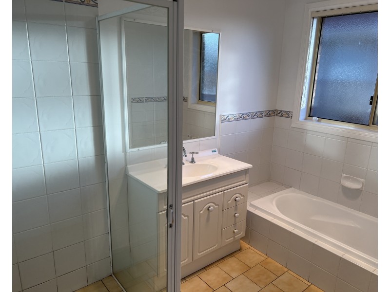 20 Tubbo Crescent, Griffith NSW 2680