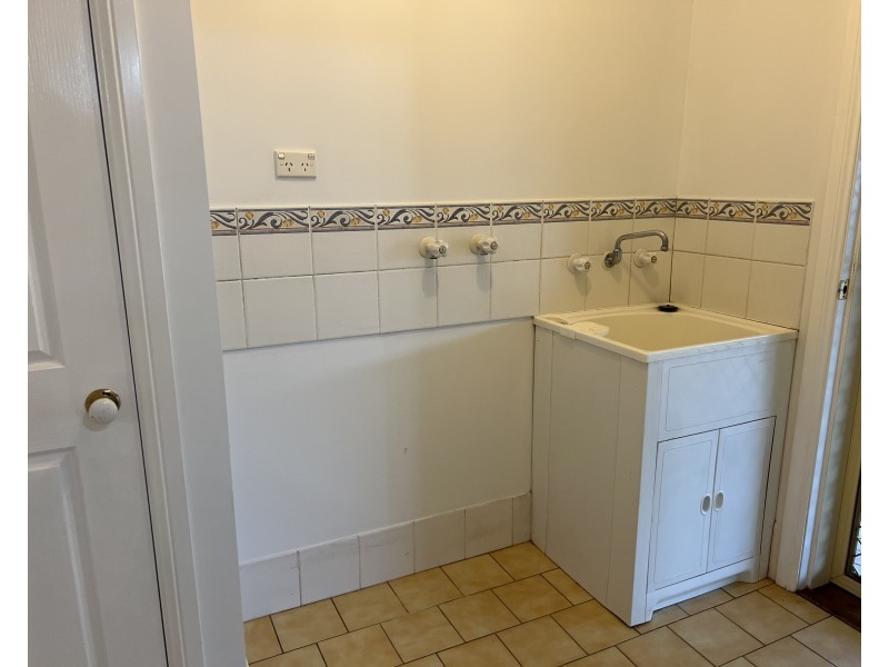 20 Tubbo Crescent, Griffith NSW 2680