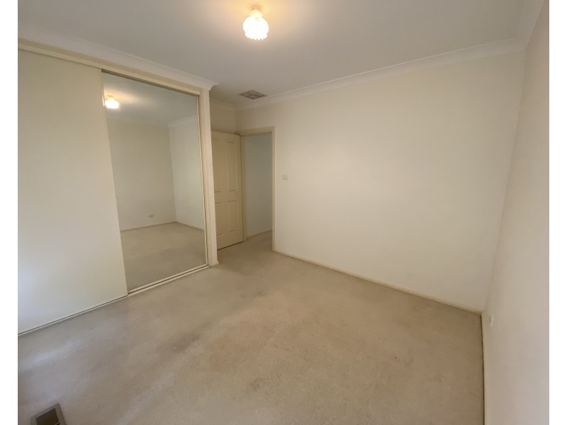 17A Clifton Boulevard, Griffith NSW 2680