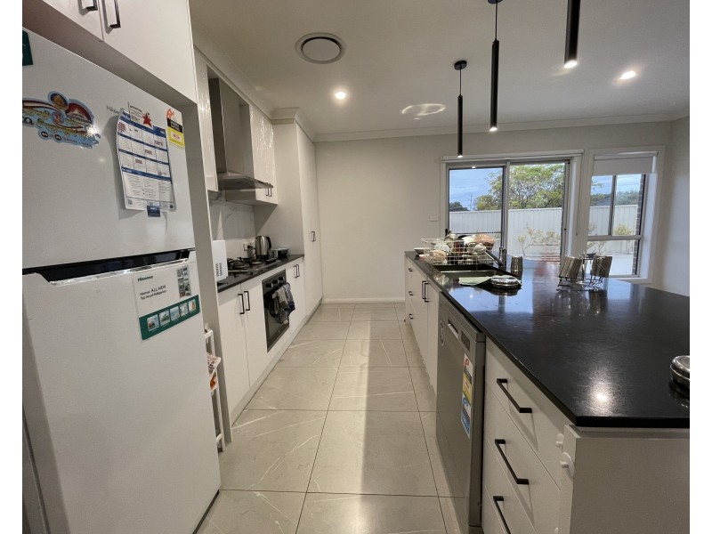 18 Lanza Grove, Griffith NSW 2680