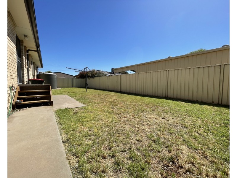 50 Leaver Street, Yenda NSW 2681