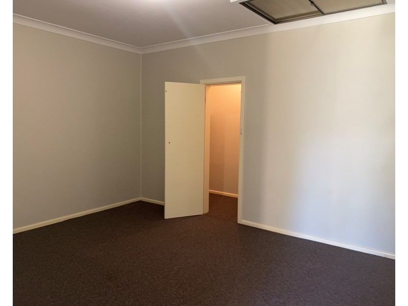 2/33 Park Street, Yenda NSW 2681