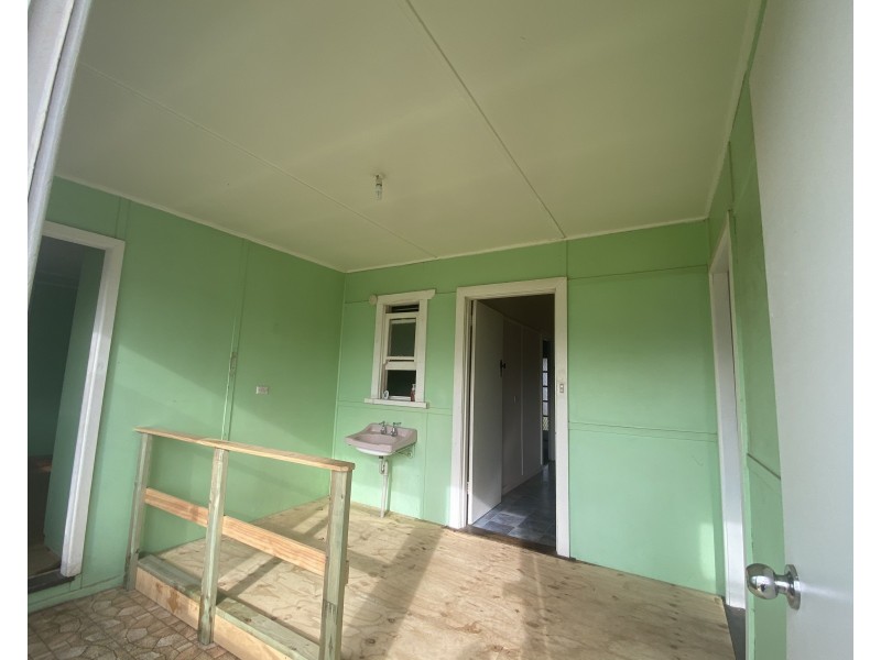 16 Goondooloo Street, Griffith NSW 2680